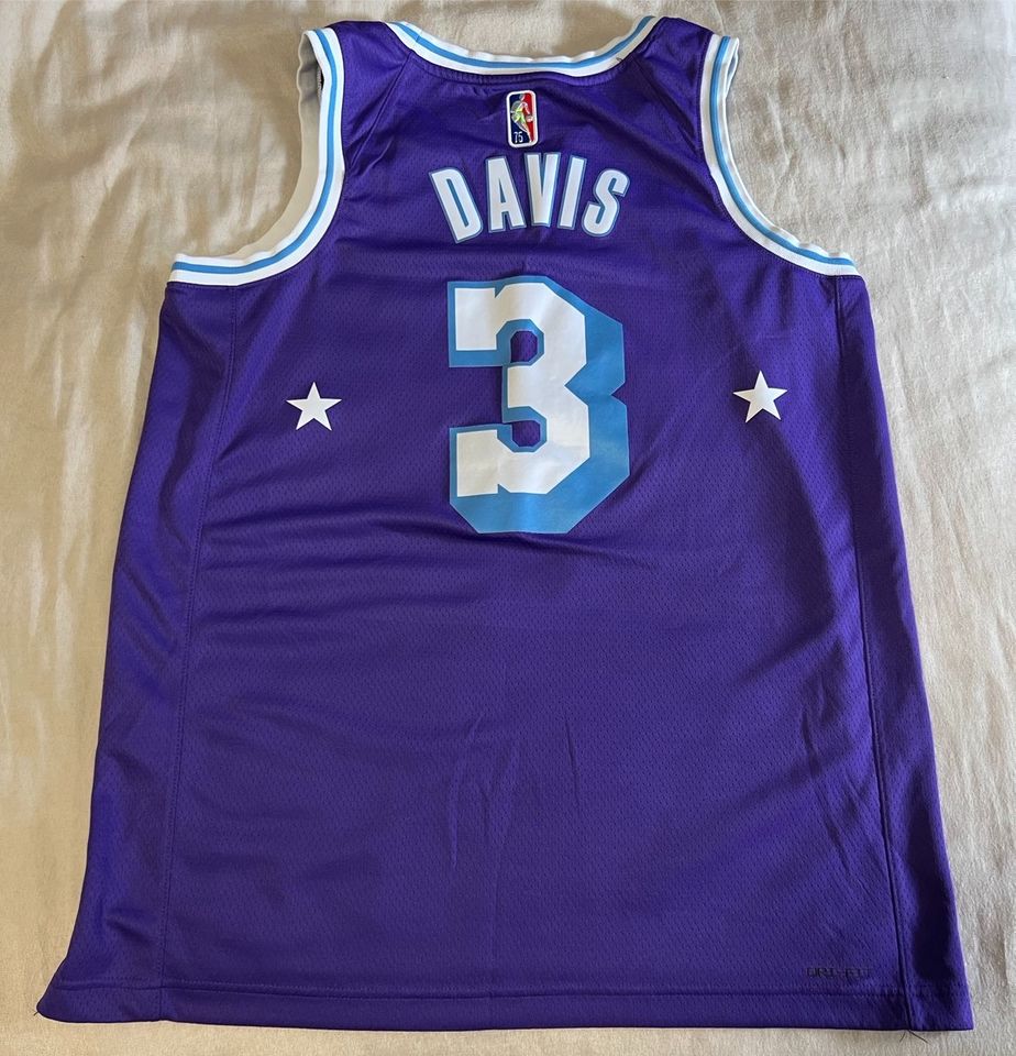 Lakers Trikot Davis Lila XL in Crailsheim