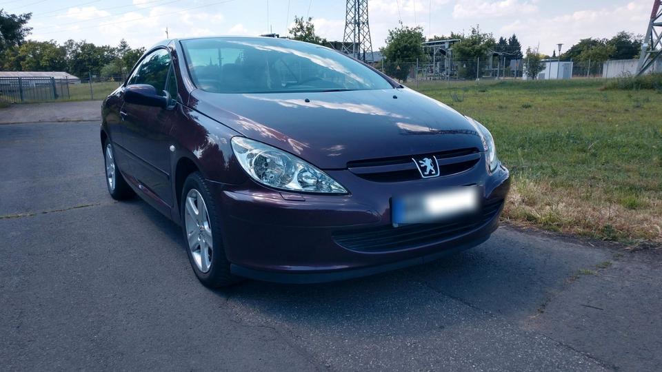 Peugeot 307 CC Cabrio 136PS Ledersitze Sitzheizung TÜV27 in Andernach