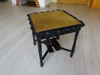 kleiner massiver Tisch, Pflanzentisch, Metall/Fliese, Vintage Bayern - Siegenburg Vorschau