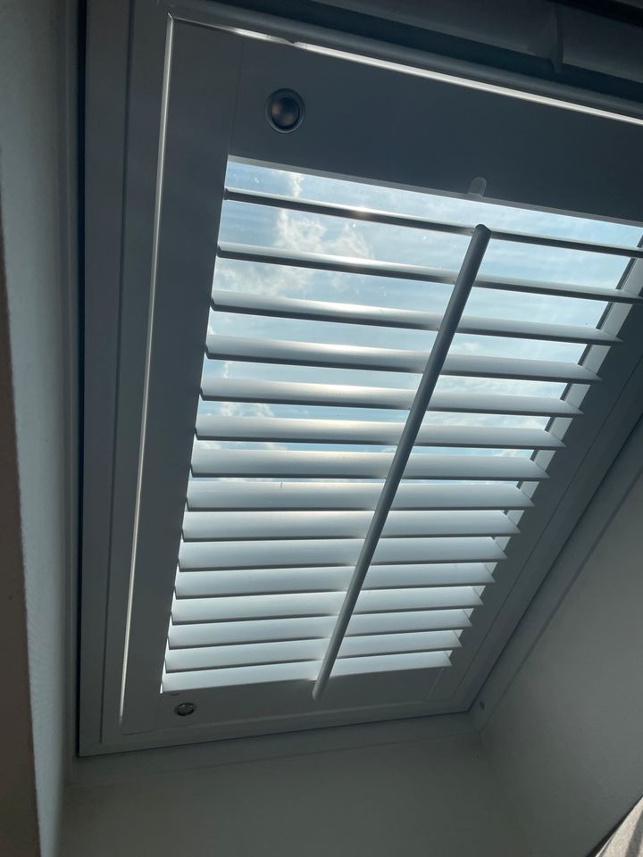 Shutter von Jasno für Velux GGU 306 0059 in Lübeck