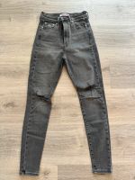 Tommy Damenjeans dunkelgrau, Größe 27/30 Nordrhein-Westfalen - Lüdenscheid Vorschau