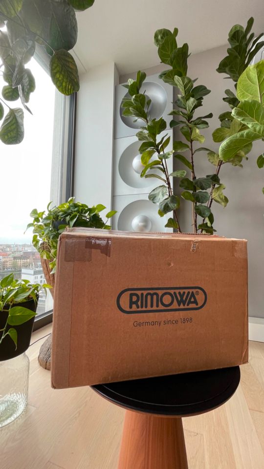 RIMOWA Topas Beauty Case NEU Etikett & OVP inkl. sämtl. Zubehör in Berlin