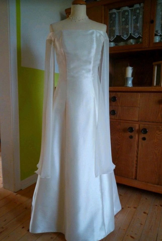 Brautkleid, Hochzeitskleid, Ladybird, Gr 36, Satin in Kirchen (Sieg)