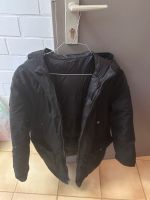 Daunenjacke/Parka Woolrich schwarz 152 München - Bogenhausen Vorschau