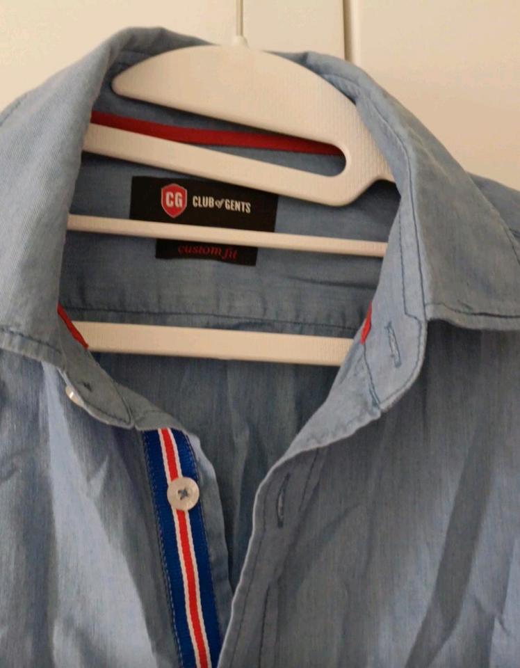 Herren Hemd Club Of Gents Gr. M /  39 Hellblau Langarm in Kornwestheim
