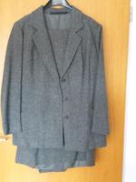 Größe 38, dreiteiliger Anzug für Damen, Blazer Hose Rock Flanell Niedersachsen - Herzberg am Harz Vorschau