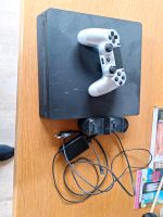 Verkaufe hier meine ps4 slim mit 1 Controller und eine Ladestatio Niedersachsen - Uplengen Vorschau