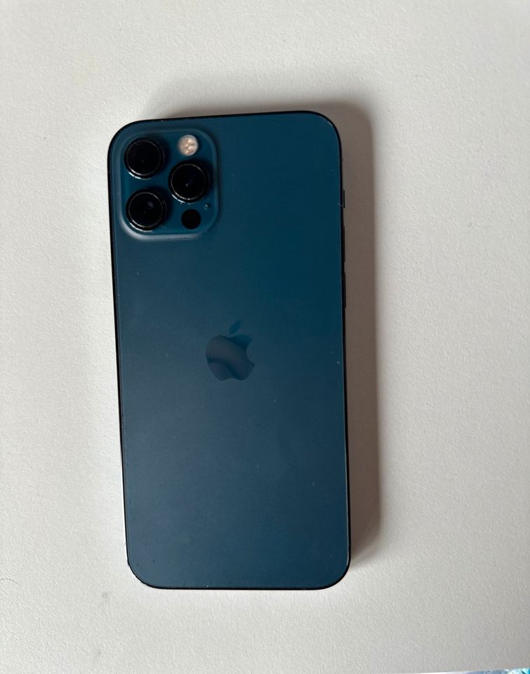 iPhone 12 Pro Pazifikblau 128GB in Stuttgart