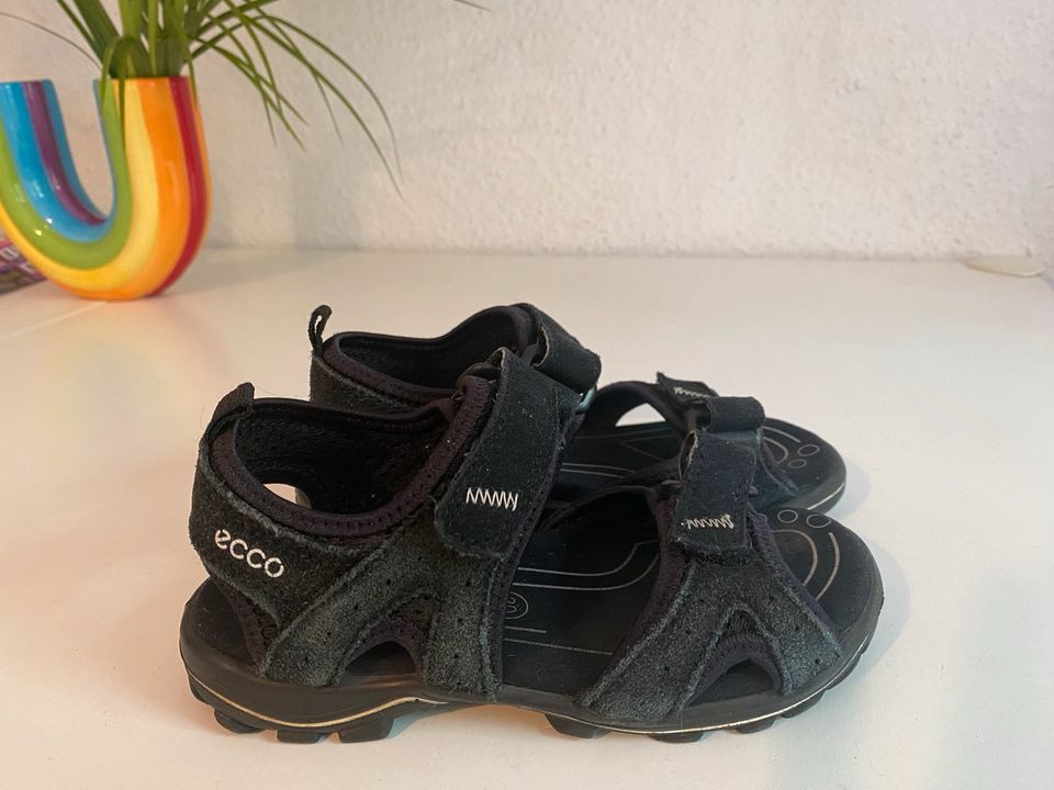 Ecco Sandalen Gr. 30 schwarz in Herne