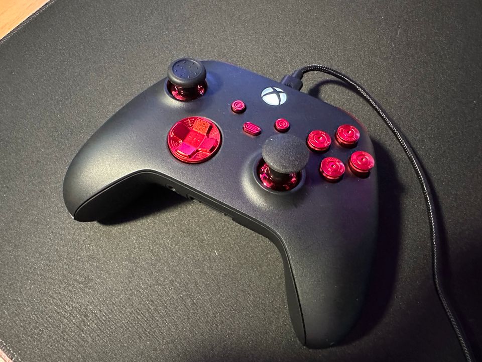 Costum XBOX Series X/S Controller in Wuppertal