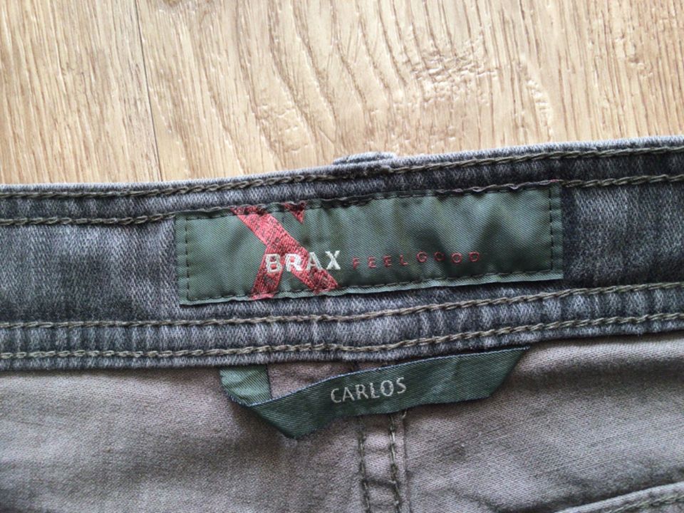 Herrenjeans von Brax, grün-grau, Gr.32, kaum getragen, neuwertig in Buxtehude