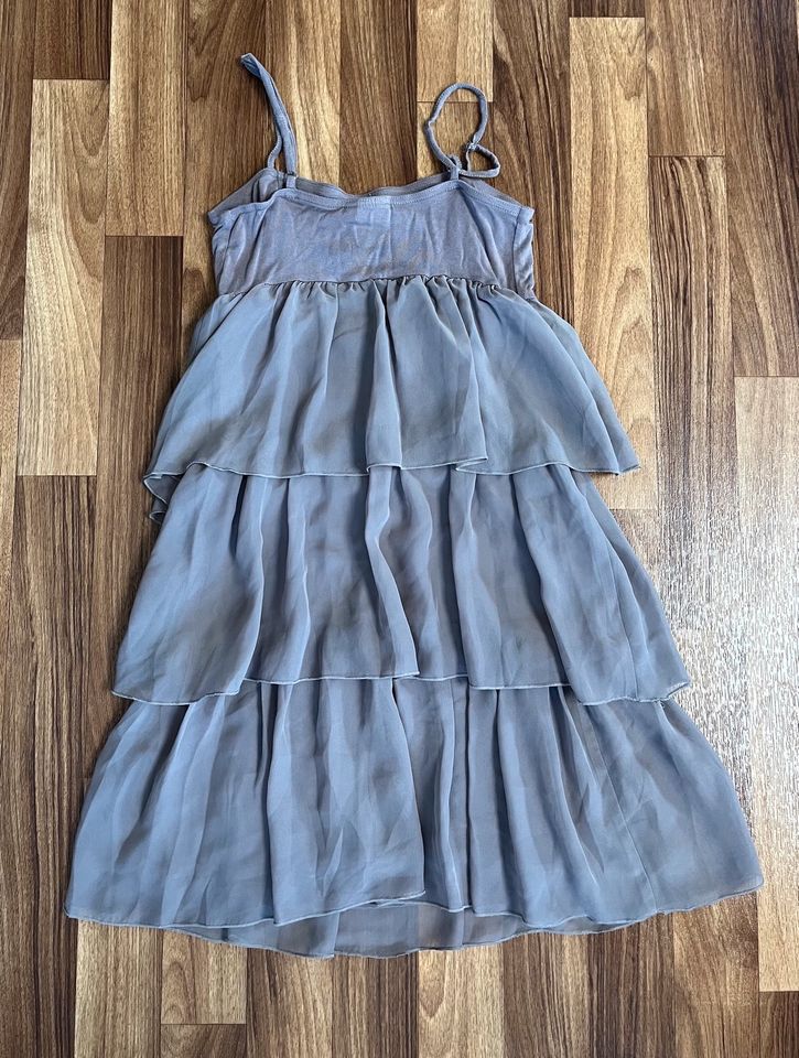 Cocktailkleid / kurzes Kleid Größe 36/38 in Staßfurt