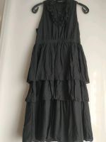 Schwarzes, süßes Stufen Kleid von Massimo Dutti Bayern - Lauf a.d. Pegnitz Vorschau