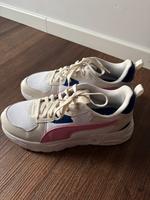 Puma Sneaker Gr 42,5 neu beige/pink/blau Nordrhein-Westfalen - Rhede Vorschau