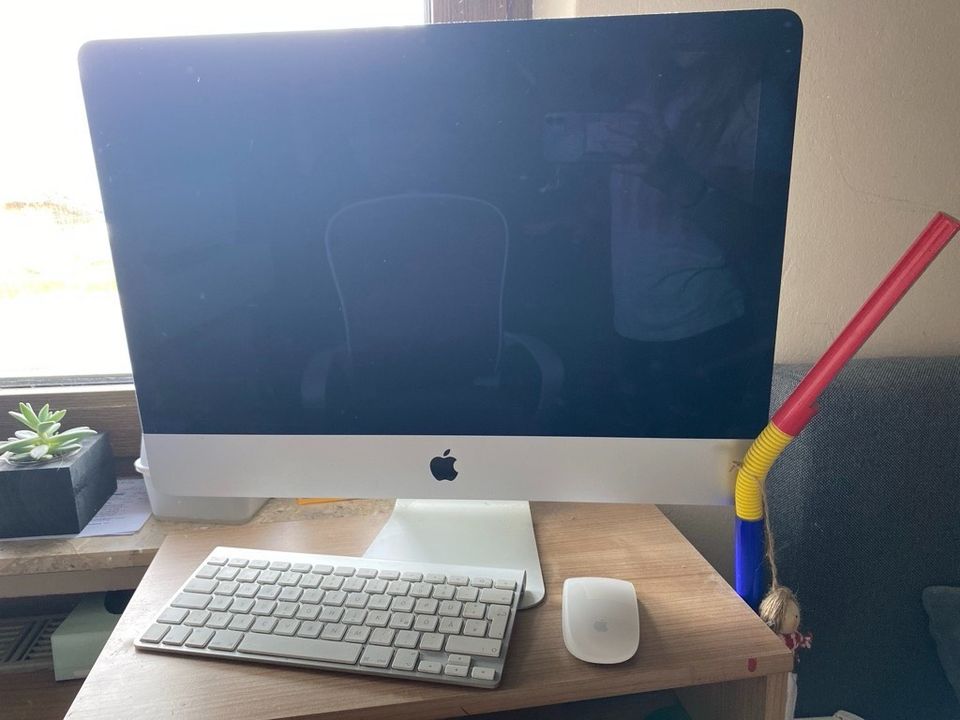 iMac PC 22,4“ in Oberhosenbach