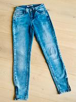 Only Strech Jeans Hose Mädchen Damen hellblau W 25 Reißverschluss Nordrhein-Westfalen - Würselen Vorschau