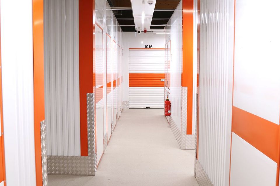 Sichere Boxen Garagen Lagerfläche Selfstorage ab 1m3 bis 84 m2 in Rostock