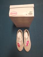 Neu! OVP! Graceland Feelgood Sneaker Gr.38 weiß grau Strasssteine Saarland - Mettlach Vorschau