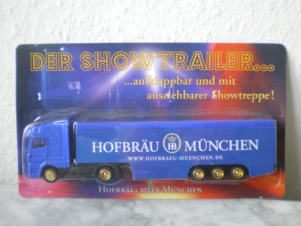 165 / Hofbräu München , Der Showtrailer – aufklappbar und …, 2004 in Reinbek