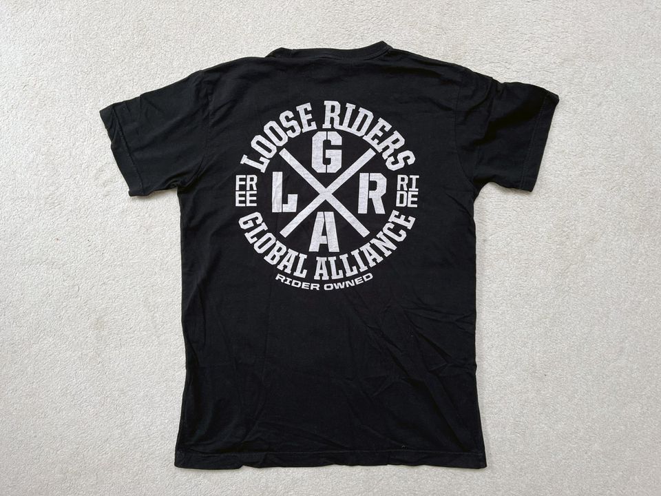 4 Loose Riders Lifestyle T-Shirts, schwarz, Größe S in Affalterbach  