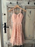 Kleid Tally Weijl Größe XXS-XS Aprikot Spaghettiträger Brandenburg - Velten Vorschau