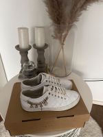 Guess Sneaker low white gold 38 Weiß Schuhe Sport Köln - Ehrenfeld Vorschau