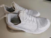 Nike Sneaker weiß Gr. 38,5 Hessen - Offenbach Vorschau