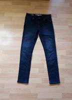 Skinny Jeans C&A Clockhouse Größe 30/32 Baden-Württemberg - Mögglingen Vorschau