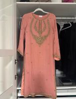 Pakistanisches indisches pakistani suit Kleid mit pailetten Hessen - Friedberg (Hessen) Vorschau