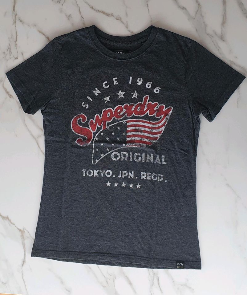 Original SUPERDRY T-Shirt Vintage True Gr. 36 in Kusterdingen