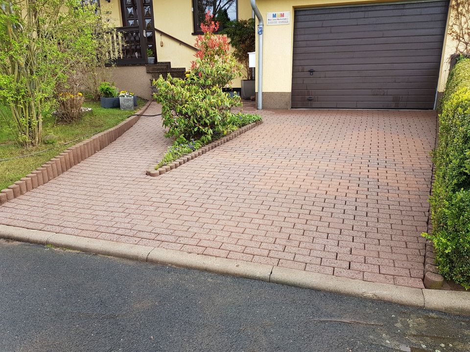 Pflasterreinigung Terrassenreinigung Steinreinigung in Neustadt