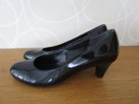 Gabor Pumps Gr. 6,5 (40) Lackleder schwarz Baden-Württemberg - Heilbronn Vorschau