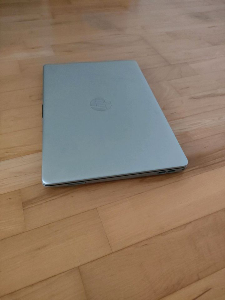 HP Laptop 15-dw321ng 15,3" in Neufra Hohenzollern