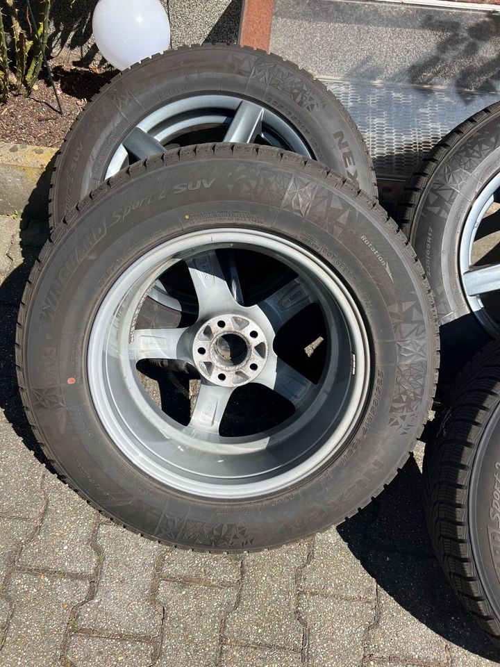 Audi Q5 Reifen zu verkaufen in Bielefeld