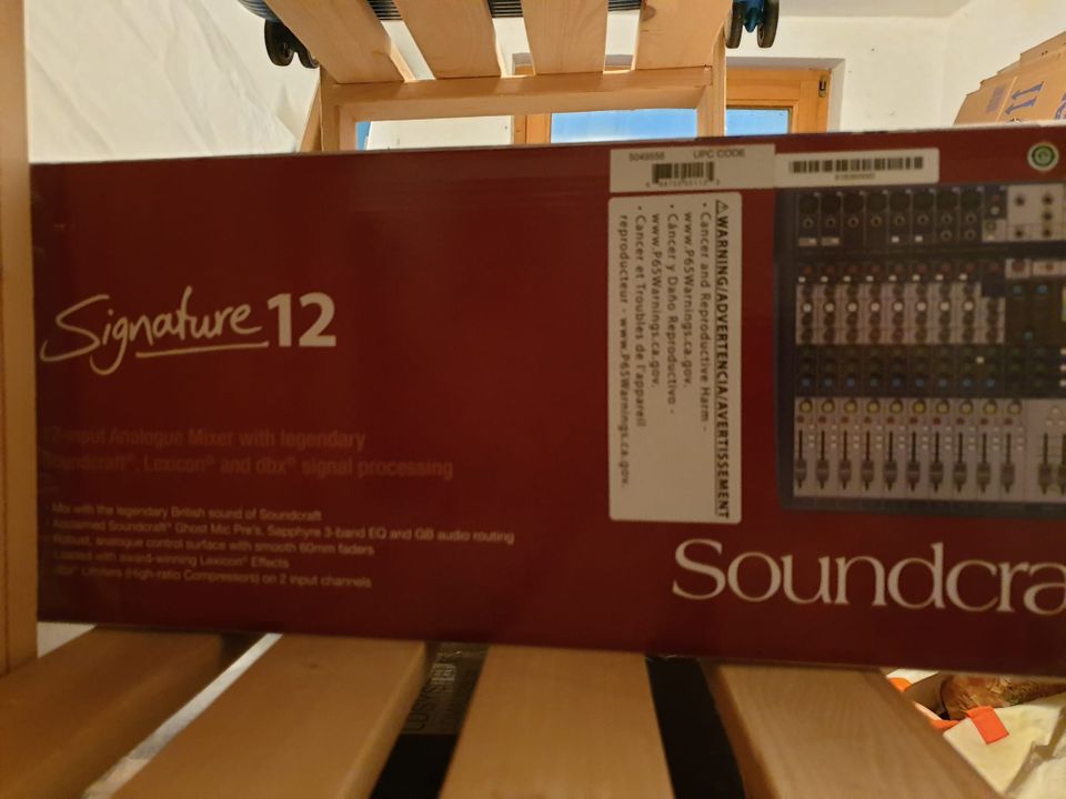 Mischpult Soundcraft Signature 12 Neuwertig in Siegsdorf