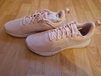 PUMA Sneaker gr 42 NEU Rosa Sachsen - Adorf-Vogtland Vorschau