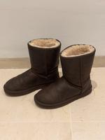 UGG classic short Boots Leder Brownstone München - Moosach Vorschau