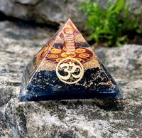 Orgonit Chakra Pyramide schwarzer Turmalin mit OM Baden-Württemberg - Ulm Vorschau