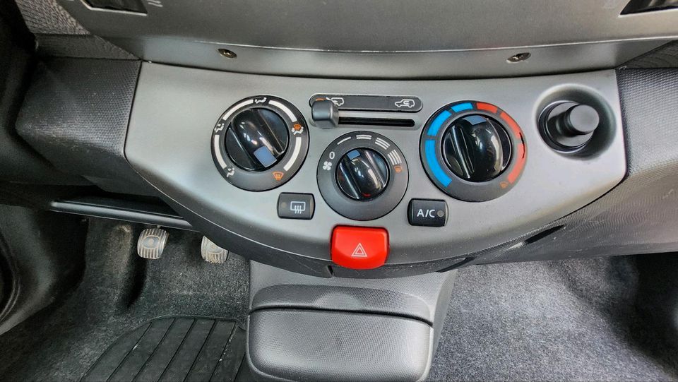 Nissan Micra K12 4 Zylinder 1.2l 80PS Benzin Bluetooth Klima 5 Tü in Soest