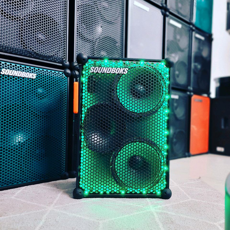 ✅️Musikanlage | Soundboks 3 & 4 / GO Mieten, Soundboks Led Bluetooth Akku Lautsprecher,  JBL Akku PA Anlagen | Powerstation Musikbox, Akku-Boxen, Box, Stereoanlage Party Technik Verleih in Berlin