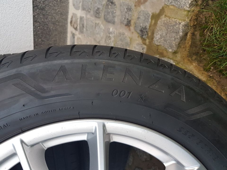 BMW X3 G01 18 Zoll Alufelgen mit Sommerreien 225/60 R18 104W in Fürstenwalde (Spree)