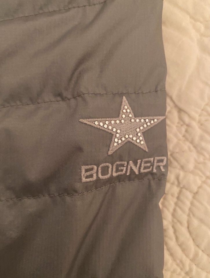 BOGNER Mädchen Skijacke Gr. 152-158 XL wNEU NP549€ in München