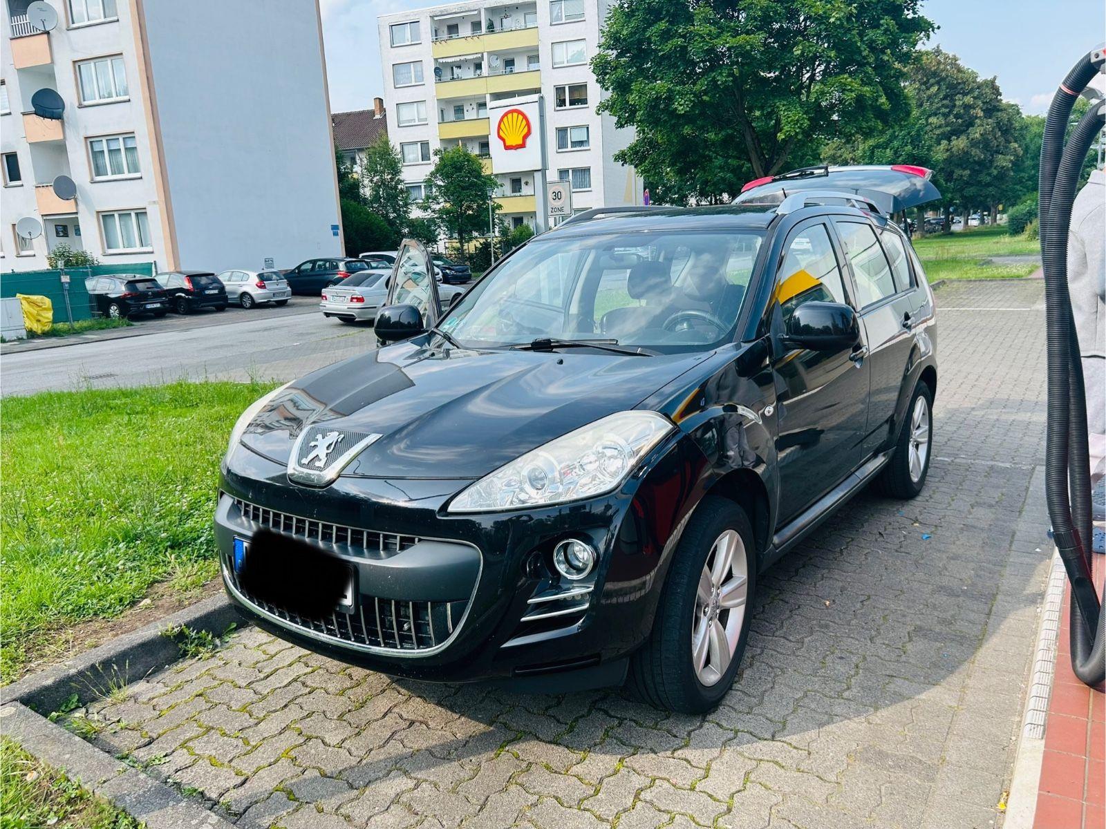 Abbildung des Autos Peugeot 4007 Platinum HD…