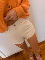 Abercrombie & Fitch Shorts Highwaist Weiß destroyed White 24 Kurz Berlin - Wilmersdorf Vorschau