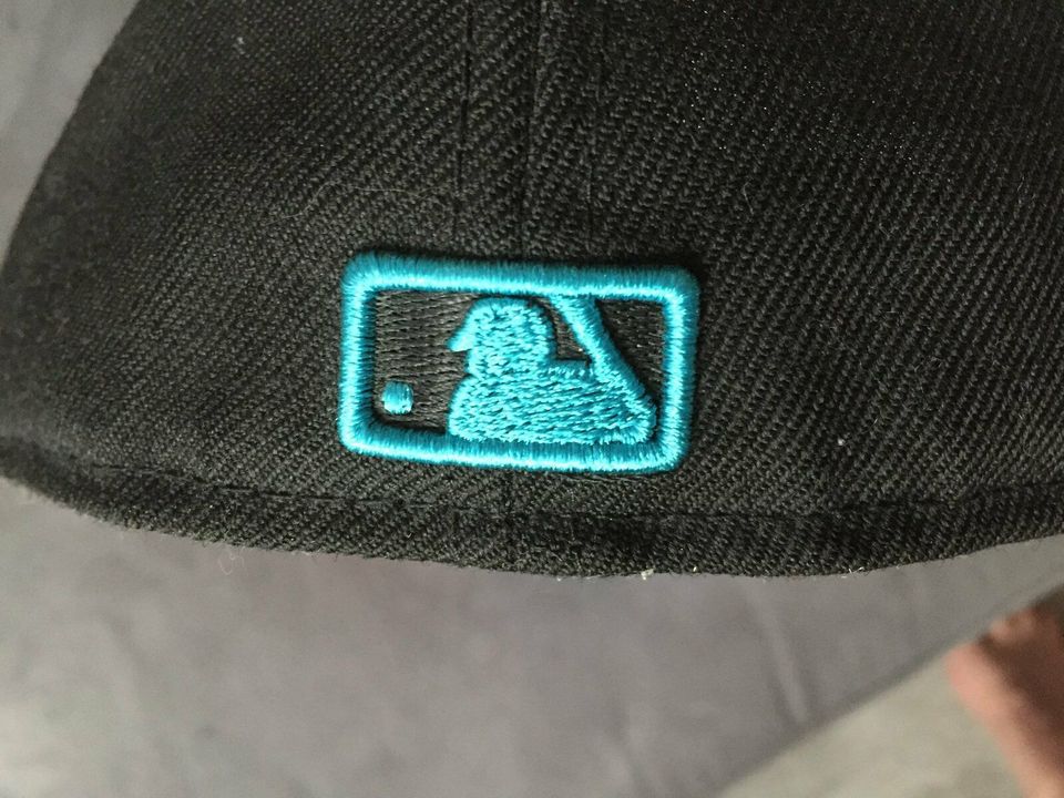 Legendäre Baseball Cap 59Fifty von NEW ERA in Rutesheim  