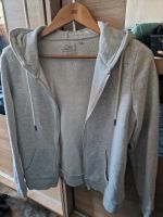 Strickjacke Gr. L Berlin - Treptow Vorschau