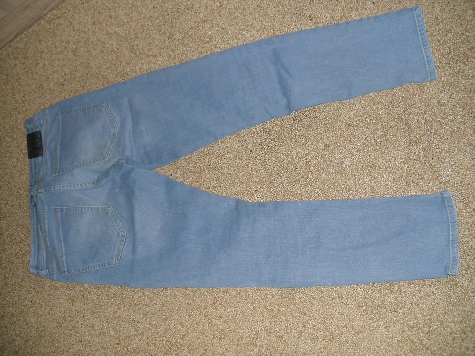 Jeans  W33 L31 hellblau in Strausberg