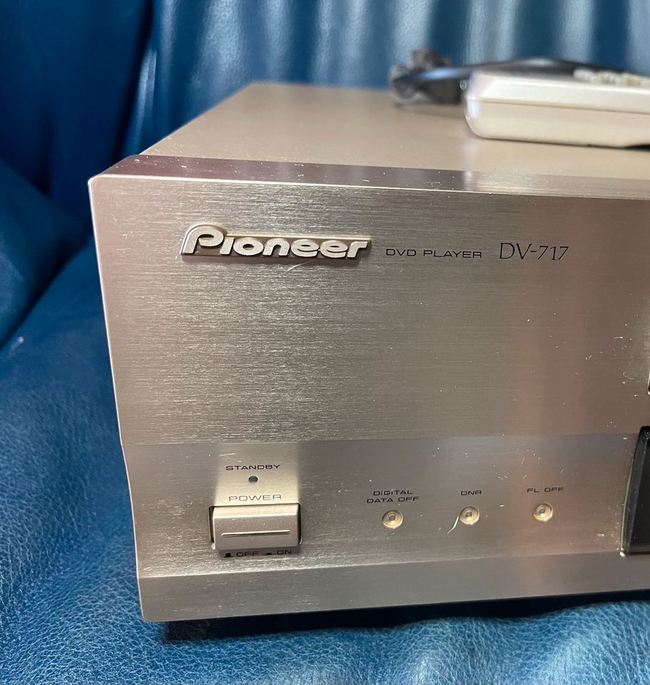 Pioneer DV 717 in Champagner DVD Player in Hann. Münden