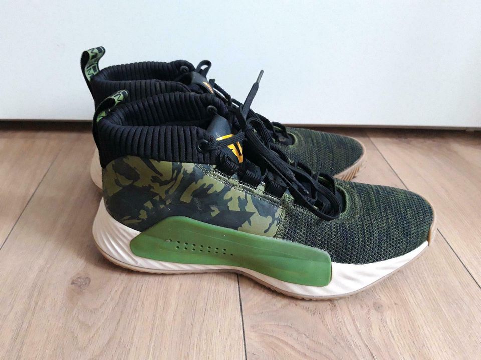 Adidas Dame 5 Damian Lillard Men s Basketball Schuh gr 42 EF0503
