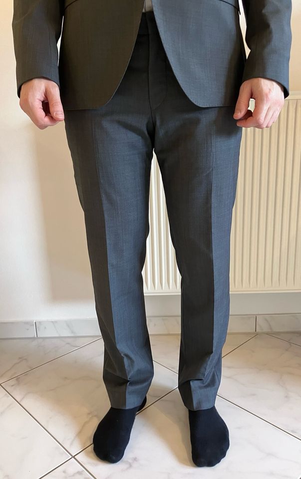 Benvenuto Anzug dunkelgrau (Hose 94 & Sacko 94) slim fit in Dornstetten